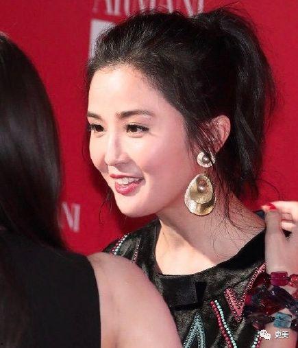 女星黑料女曝吃瓜网站 52爆料吃瓜网,娱乐圈真相再掀波澜